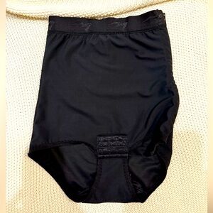 MARENA COMPRESSION GARMENT SIZE L LGA-2XS-H STYLE NO. LGA